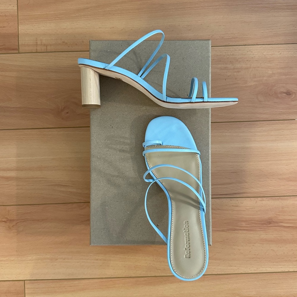 Reformation Heeled Rachel Sandal in Size 5 Powder Blue Color BNWT